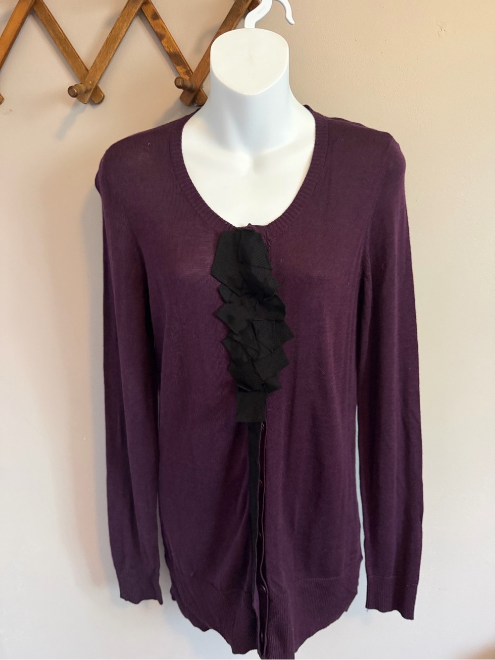 Simply Vera Vera Wang Purple Cardigan Ruffle Button Front Sweater Medium